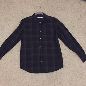 Calvin Klein men’s long sleeve button down slim